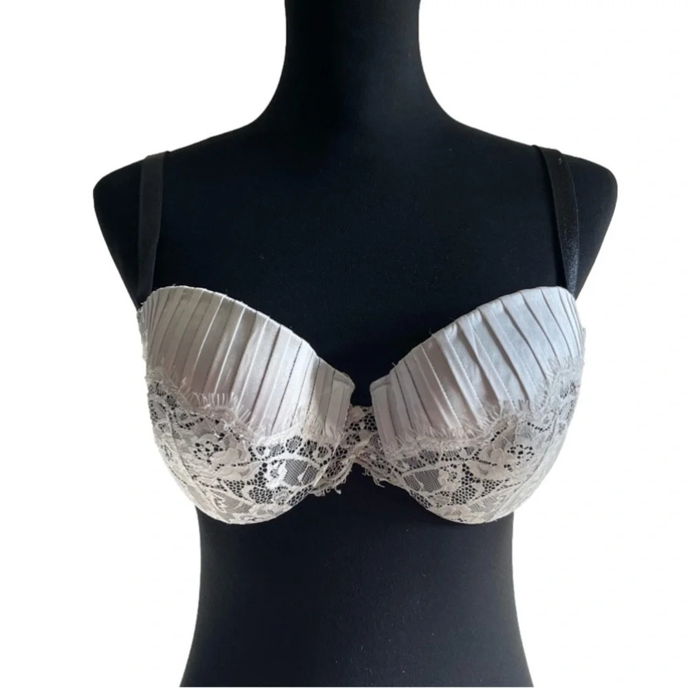 Cacique 36DD black and white balconette bra